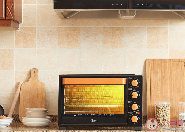 微波爐可以用來(lái)燒水嗎 微波爐這些物品別放進(jìn)去 微波爐可以用來(lái)燒水嗎 微波爐這些物品別放進(jìn)去