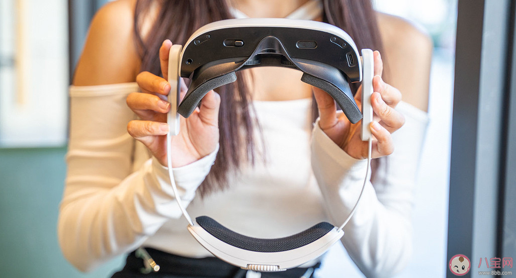 VR頭顯為什么不受歡迎 你會購買VR頭顯嗎