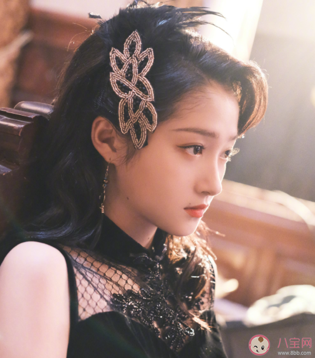 《梅花紅桃》梅花四身份是什么 左雙桃和陳家平在一起了嗎