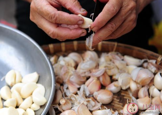 酸奶可以有效除蒜味嗎 吃大蒜有什么好處