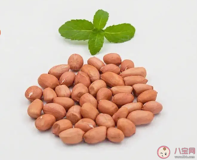 高脂肪的花生為什么反而護血管 花生吃了有哪些好處