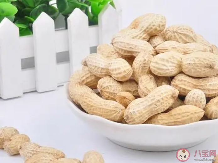 高脂肪的花生為什么反而護血管 花生吃了有哪些好處