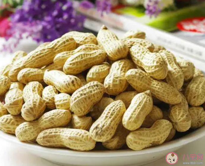 高脂肪的花生為什么反而護血管 花生吃了有哪些好處