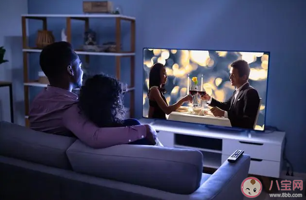 電視機正逐漸失寵是怎么回事 為什么沒人看電視了 電視機正逐漸失寵是怎么回事 為什么沒人看電視了