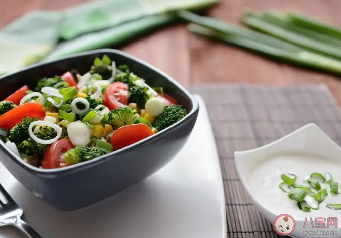 清淡飲食等于吃素嗎 清淡飲食應(yīng)該怎么吃