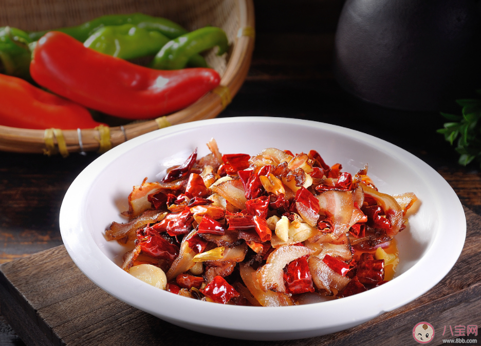 為什么湘菜廚子每人只會(huì)做3道菜 湘菜都有哪些特點(diǎn)