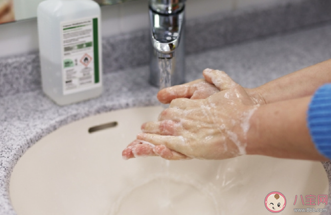 公廁里的哪些東西最好別碰 用公廁有哪些注意事項 公廁里的哪些東西最好別碰 用公廁有哪些注意事項