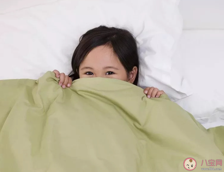 蓋厚被子容易睡得香嗎 厚被子好還是薄被子好