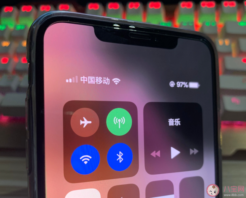 iPhone信號病難治是什么原因 為什么iPhone信號不太好 iPhone信號病難治是什么原因 為什么iPhone信號不太好