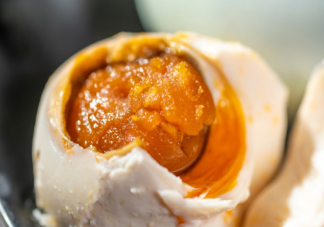 為什么只有咸鴨蛋卻沒有咸雞蛋 雞蛋能用來做什么