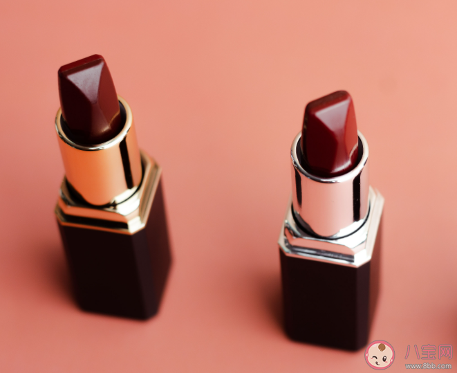 用過期口紅會導致唇炎嗎 唇炎是哪些原因導致的 用過期口紅會導致唇炎嗎 唇炎是哪些原因導致的