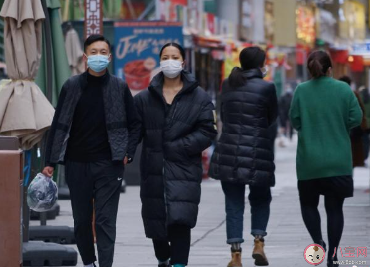 漲價的羽絨服把市場讓給了軍大衣嗎 為什么軍大衣火了 漲價的羽絨服把市場讓給了軍大衣嗎 為什么軍大衣火了