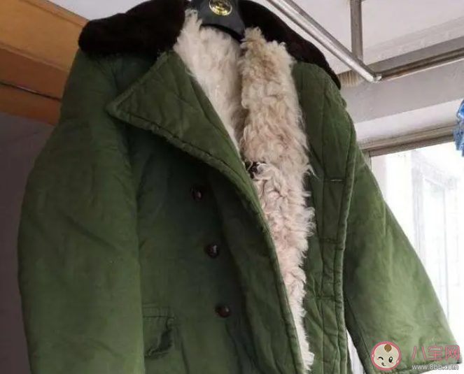 漲價的羽絨服把市場讓給了軍大衣嗎 為什么軍大衣火了 漲價的羽絨服把市場讓給了軍大衣嗎 為什么軍大衣火了