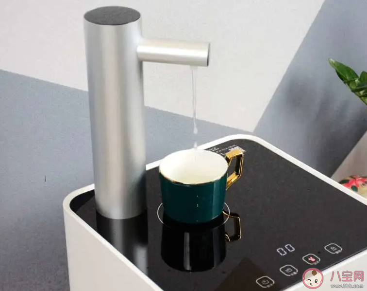 反復燒水會增加致癌物質嗎 隔夜水究竟能不能喝