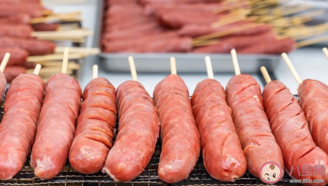 每天吃1根烤腸對身體有什么影響 吃烤腸最好搭配哪些食物