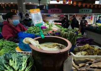 腳越臭踩的冬腌菜越香嗎 腳踩的冬腌菜還能吃嗎