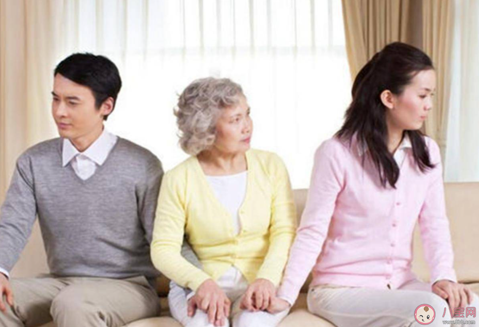 婆婆太粘老公老婆受不了提出離婚 如何處理好婆媳關系