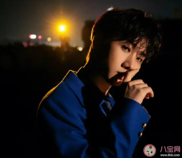 多喜歡你從來不會說多在乎你到底懂不懂是什么歌 《愛丫愛丫》歌詞歌曲介紹