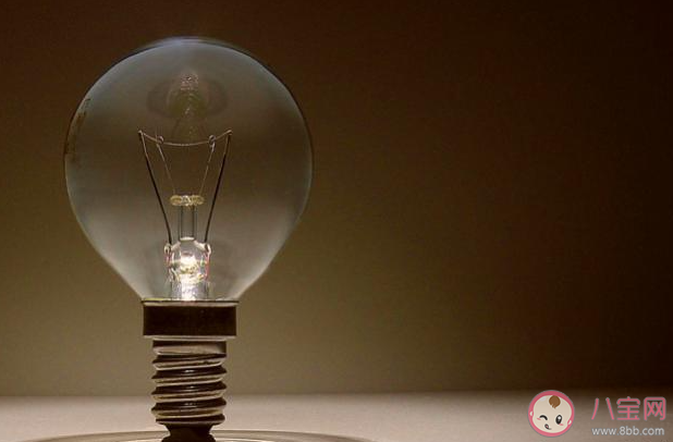 電燈泡通常設(shè)計成梨形猜猜主要是為什么 螞蟻莊園12月14日答案