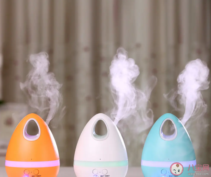 加濕器里面能放熱水嗎 加濕器使用要注意些什么 加濕器里面能放熱水嗎 加濕器使用要注意些什么