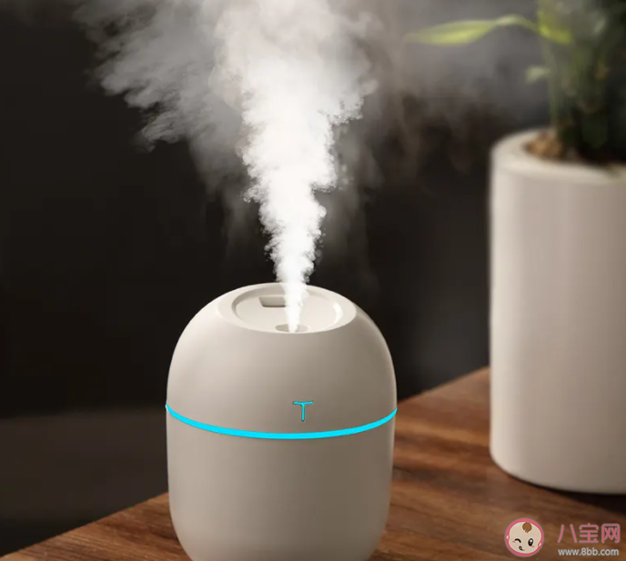 加濕器能在電腦旁邊開嗎 辦公室加濕器如何選擇 加濕器能在電腦旁邊開嗎 辦公室加濕器如何選擇