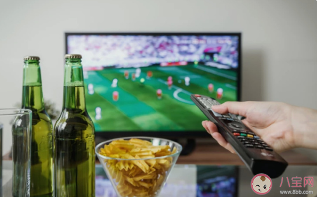 近九成用戶希望電視像手機一樣操作 為什么不愛看電視了 近九成用戶希望電視像手機一樣操作 為什么不愛看電視了