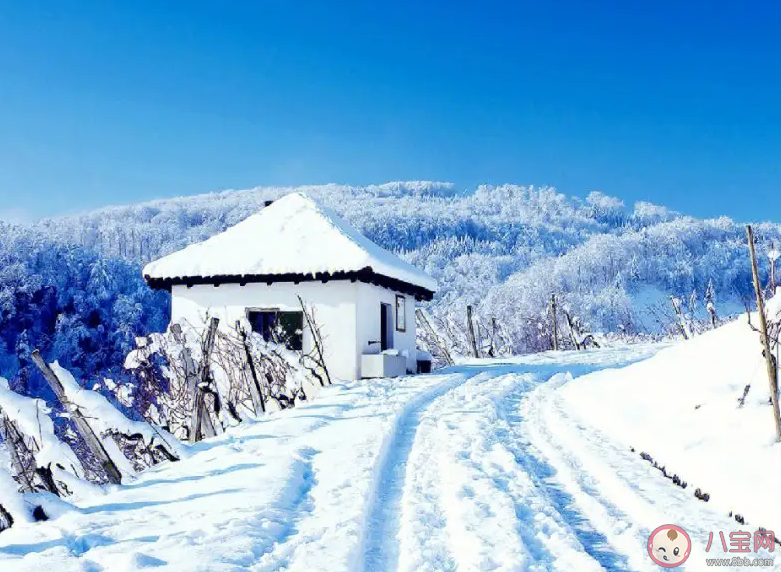 以下哪句古詩描寫的是冬季美景 螞蟻莊園12月26日答案