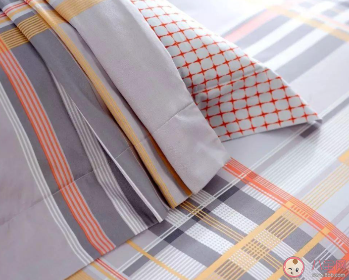 一個月不換的床單有多臟 多久換一次床單被套才合適 一個月不換的床單有多臟 多久換一次床單被套才合適