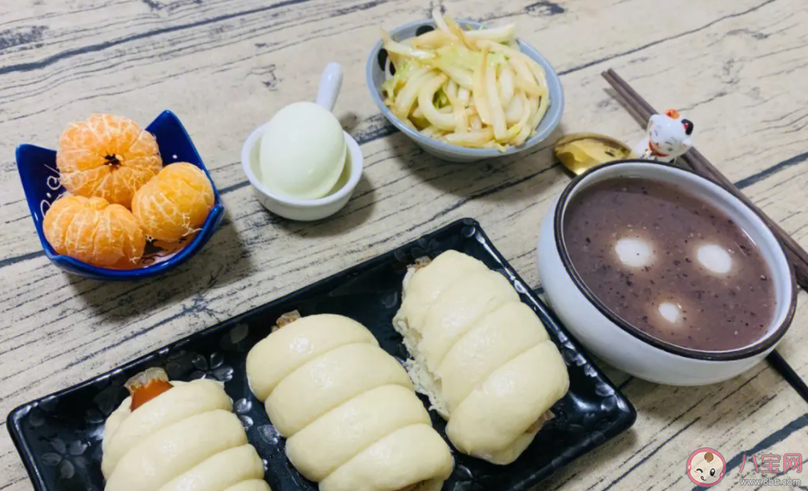 早晚餐吃得晚傷心臟嗎 正常的早晚餐時間是什么