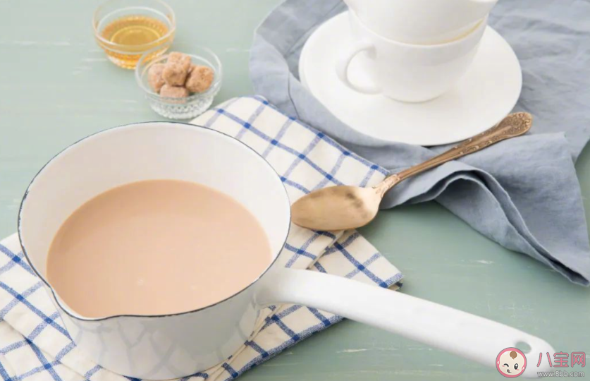 奶茶的咖啡因含量比咖啡還高嗎 為什么不能經常喝奶茶