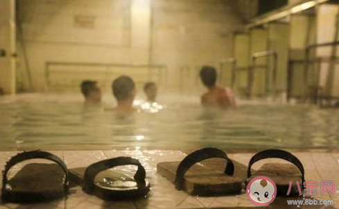 哈爾濱搓澡工稱接待的全是外地人 為什么要去搓澡