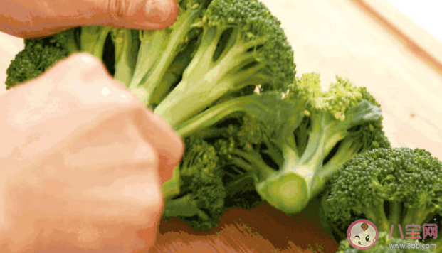 有些蔬菜的嘌呤比肉還高嗎 痛風的人不能吃什么