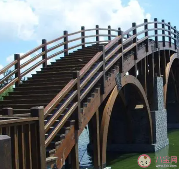 以下哪一項(xiàng)傳統(tǒng)營(yíng)造技藝被列入急需保護(hù)的非物質(zhì)文化遺產(chǎn)名錄 螞蟻新村1月11日答案