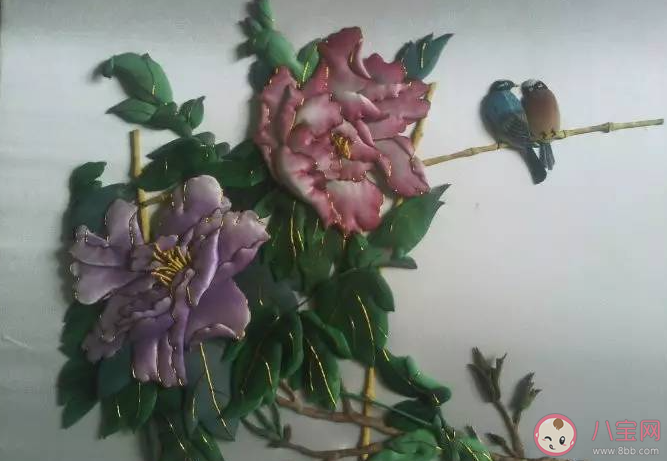 以下哪種是以烙鐵為筆在絲綢上雕刻的民間工藝 螞蟻新村1月15日答案