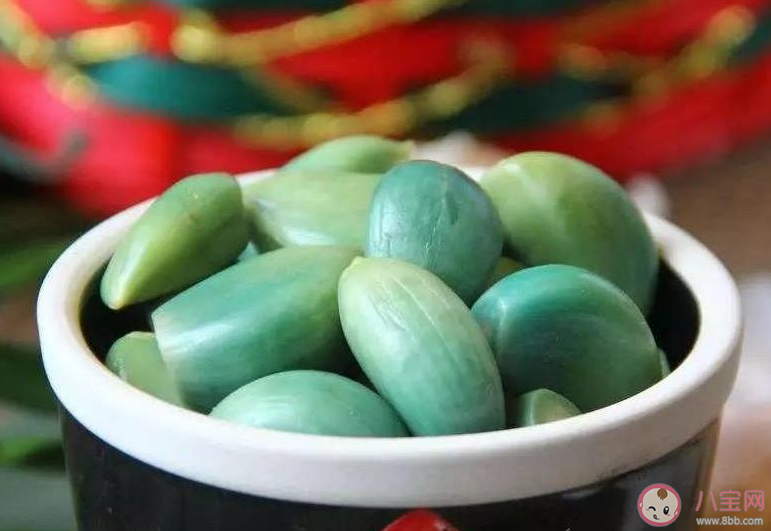 愛吃臘八蒜的人身體好在哪 腌蒜為什么要選在臘八前后