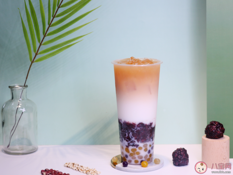 年輕人不愛喝奶茶了嗎 網紅奶茶店為何難長紅