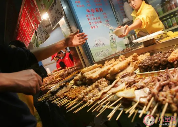 為什么很多人喜歡吃路邊攤 要不要經常吃路邊攤 為什么很多人喜歡吃路邊攤 要不要經常吃路邊攤