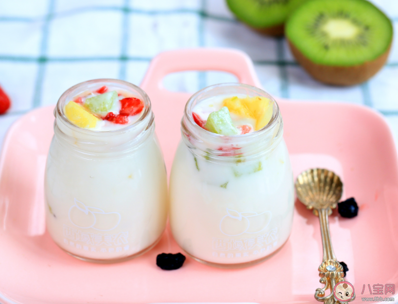 酸奶為什么這么貴了 年輕人連酸奶蓋都舔不起了嗎 酸奶為什么這么貴了 年輕人連酸奶蓋都舔不起了嗎