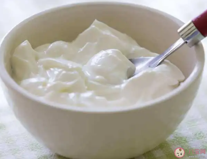 酸奶為什么這么貴了 年輕人連酸奶蓋都舔不起了嗎 酸奶為什么這么貴了 年輕人連酸奶蓋都舔不起了嗎