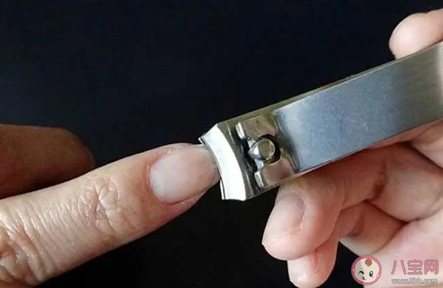 為什么不建議給指甲根部去死皮 剪指甲要注意些什么