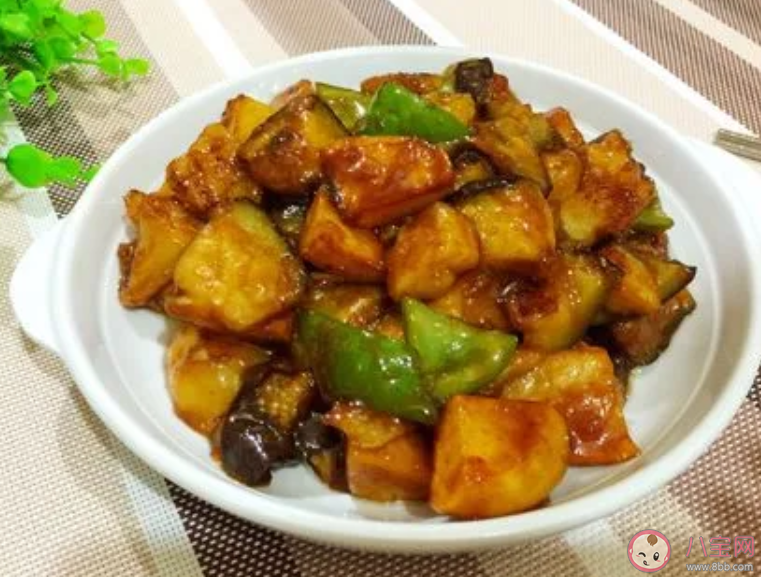 家常菜地三鮮指的是茄子青椒和什么 螞蟻莊園3月1日答案