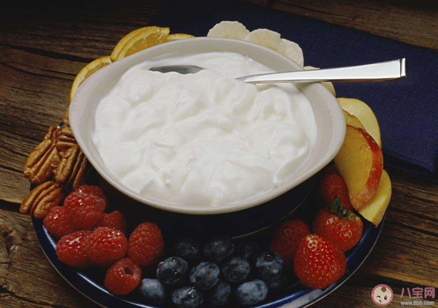 酸奶集體降價是怎么回事 高價酸奶的神話或已成歷史了嗎