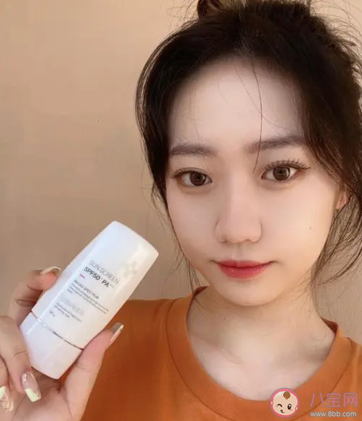 中國人為什么這么愛防曬 春季如何挑選合適的防曬 中國人為什么這么愛防曬 春季如何挑選合適的防曬