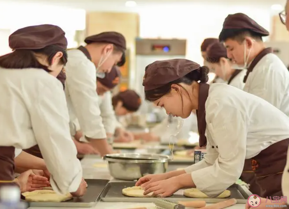 烘焙師身上的奶味怎么去 怎樣才能成為烘焙師