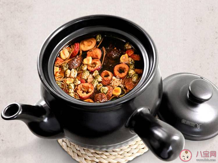 中藥不能用鐵鍋熬嗎 中藥應該怎么熬最好