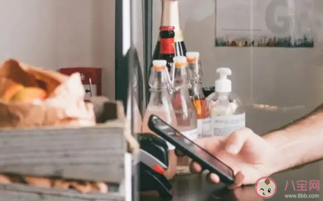 為什么年輕人不愿意用信用卡了 信用卡到底要不要辦