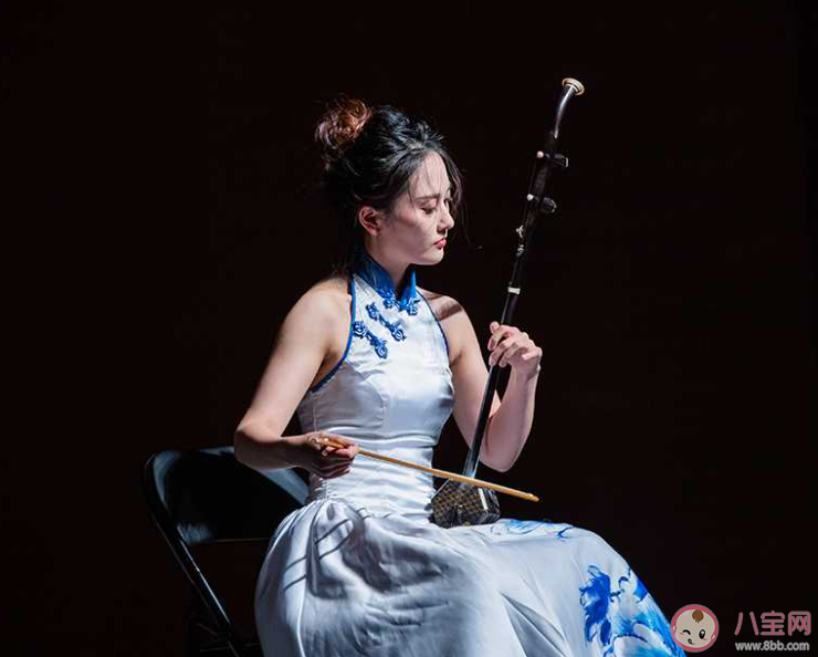 以下哪一項是我國二胡演奏的經典曲目 螞蟻新村4月1日答案