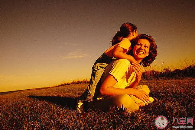 女性為什么會選擇獨自生養孩子 沒有父親的家庭會更幸福嗎