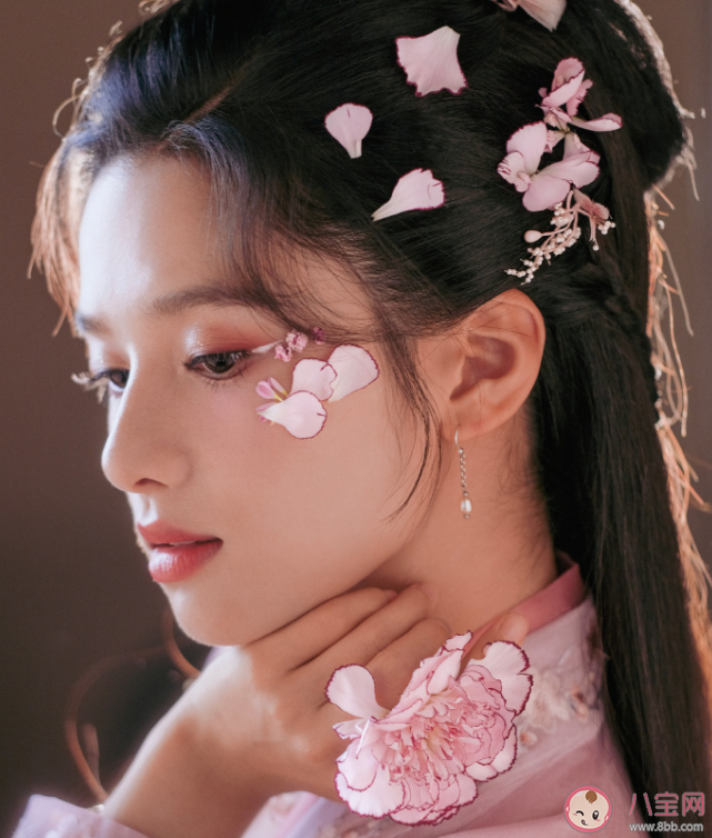 《惜花芷》小說番外講的是什么 《惜花芷》沈淇和誰在一起了