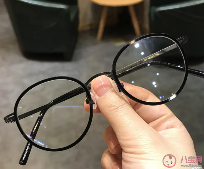 眼鏡居然有壽命嗎 眼鏡日常如何保養